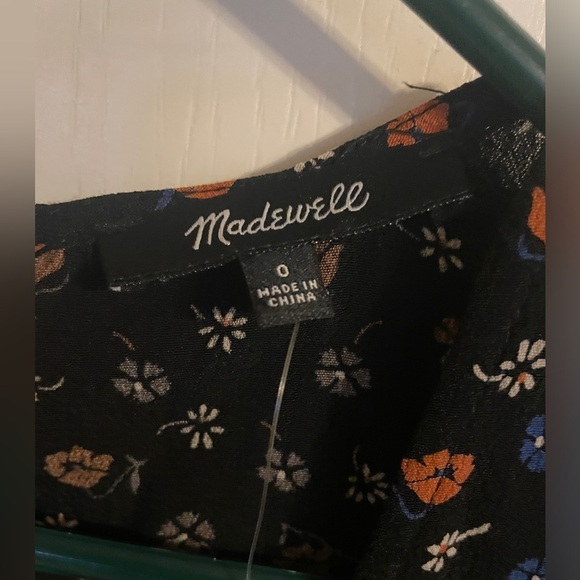 NWT Madewell Short Sleeve Wrap-Front Romper Prairie Posies 0 Travel‎ Vacation - Picture 5 of 8